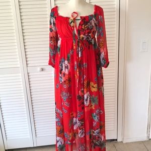 StyleWe red floral maxi dress, it says one size but it fits like‎ a medium NWT
